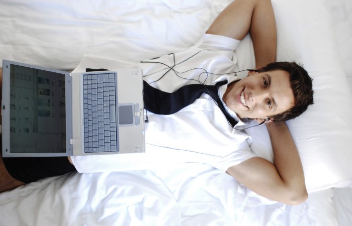 10 Tips For Starting A New Job As A Remote Employee