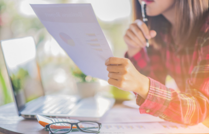 Data Analyst Resume - Guide and Examples for 2022